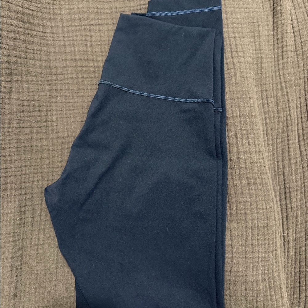 Lululemon 25in sz 8 leggings